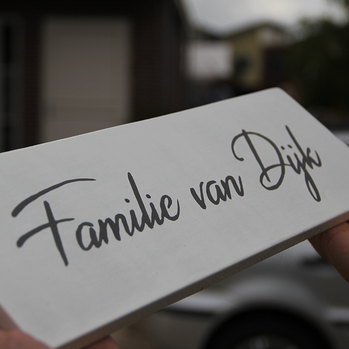 Cadeau naambord_Familie van Dijk_Studio Spuk