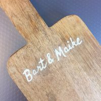 Cadeau borrelplank_Bart Maike_Studio Spuk Cadeau borrelplank_Bart Maike_Studio Spuk
