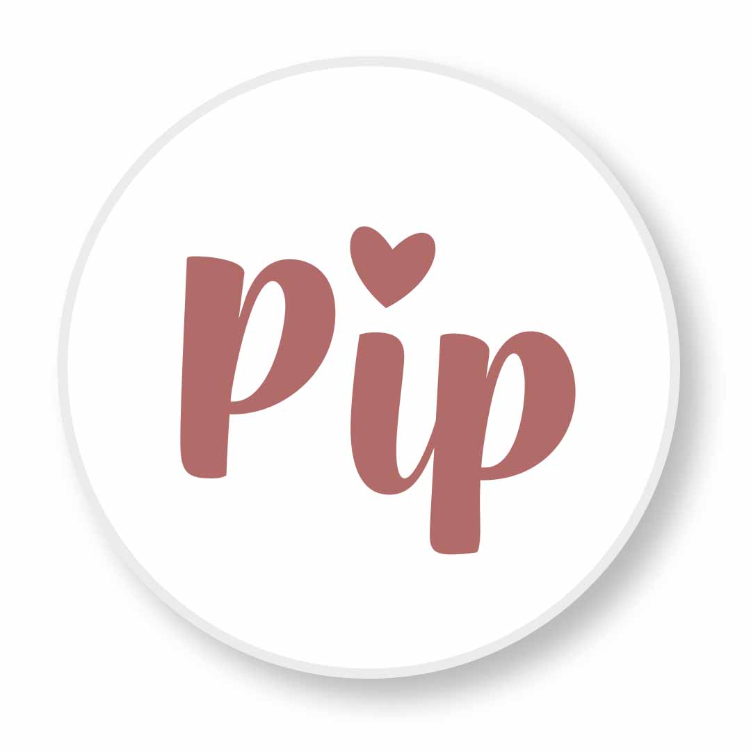 Raamsticker Pip in oudroze met hartje en naam